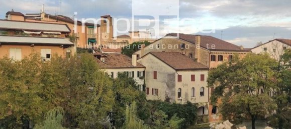 250m² Building in Treviso, Italy No. 238594 2