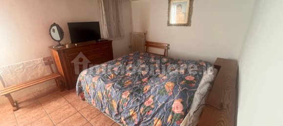3 Schlafzimmer Haus in Modena, Italy, Nr. 348851 4