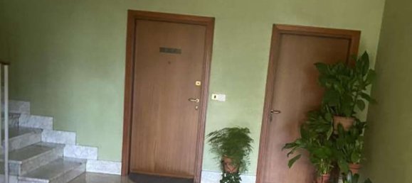 4 rooms Apartment in Senago, Italy No. 291520 6