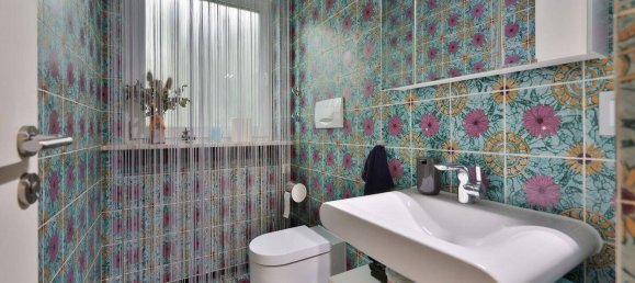 8 rooms House in Nuremberg, Germany No. 196423 13