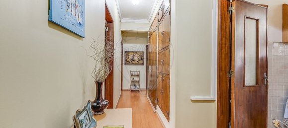 Apartamento de 3 dormitorios en Lisbon, Portugal No. 121816 2