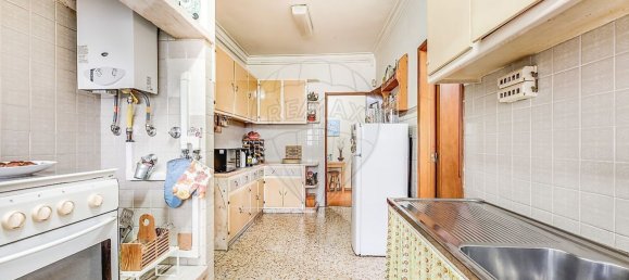 Apartamento de 3 dormitorios en Lisbon, Portugal No. 121816 12