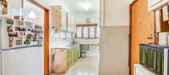 Apartamento de 3 dormitorios en Lisbon, Portugal No. 121816 11
