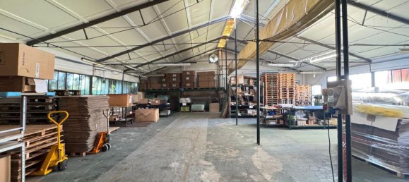 Дом с 3 спальнями в Сан Джервазио Брешано, Италия № 365365 15