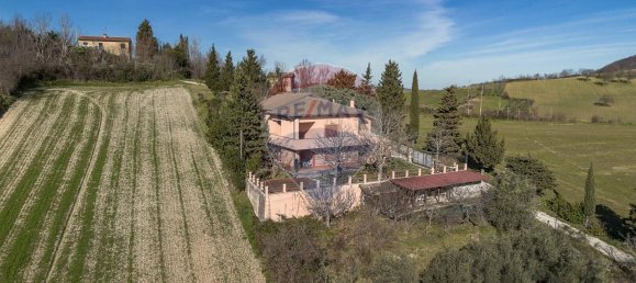 12 rooms Villa in Serra San Quirico, Italy No. 13711 3