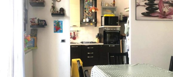 3 rooms Apartment in Ossona, Italy No. 189245 15