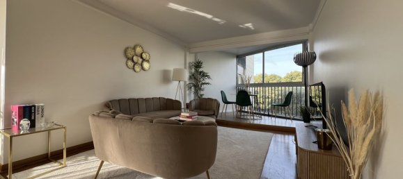 Apartamento de 3 dormitorios en Yvelines, France No. 124606 2