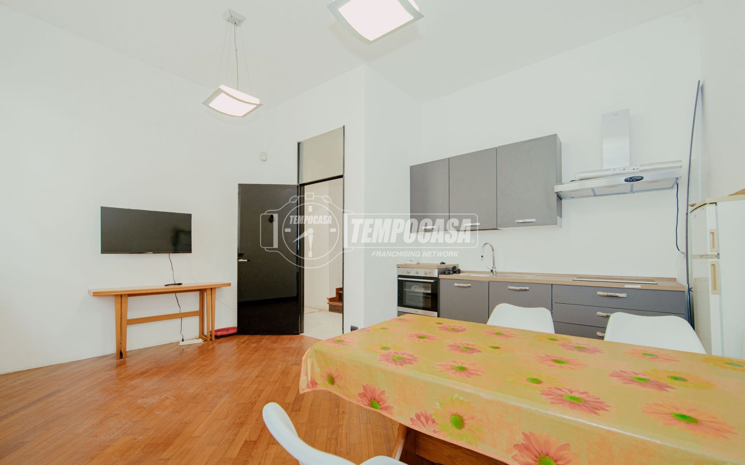 2 bedrooms Apartment in Vigevano, Italy No. 347099