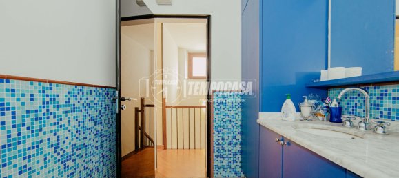 2 bedrooms Apartment in Vigevano, Italy No. 347099 18