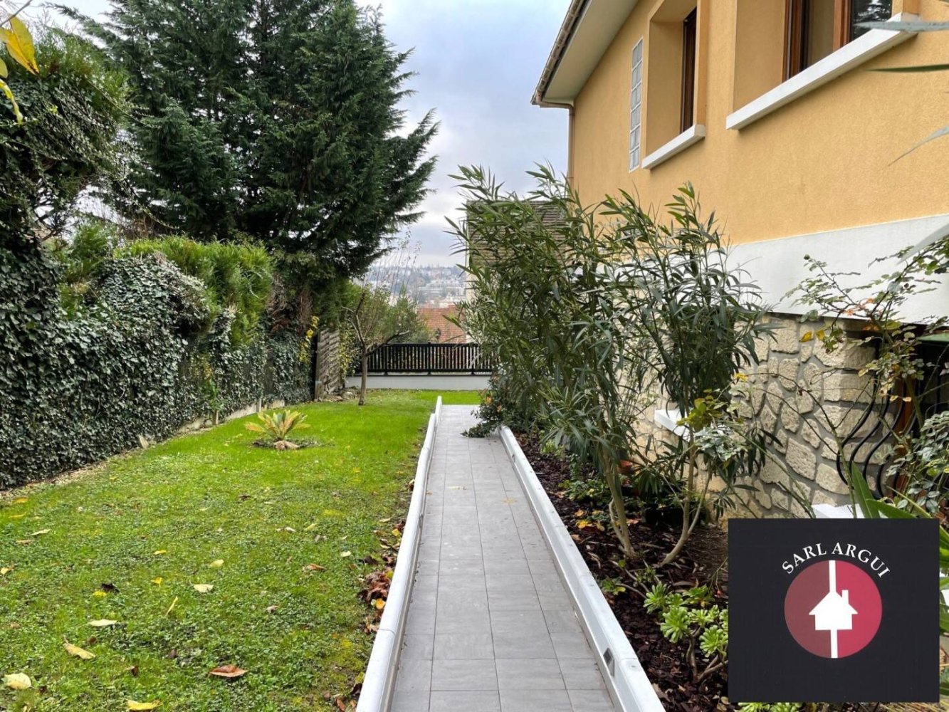 Casa T5 em Pomponne, France N.º 165957