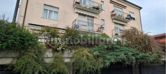 3 chambres Appartement à Como, Italy No. 2855 2