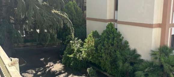 3 rooms Apartment in Salerno, Italy No. 298482 2