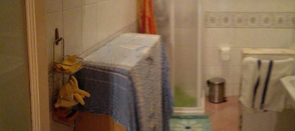 3-salle Appartement à Bari, Italy No. 37386 7