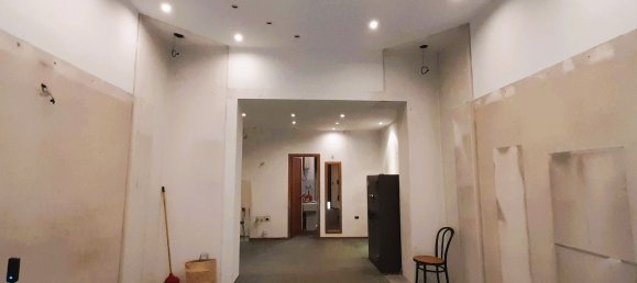 40m² Commercial property in Milan, Italy No. 239213 26