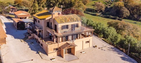 5 Schlafzimmer Haus in Fiumicino, Italy, Nr. 170229 40