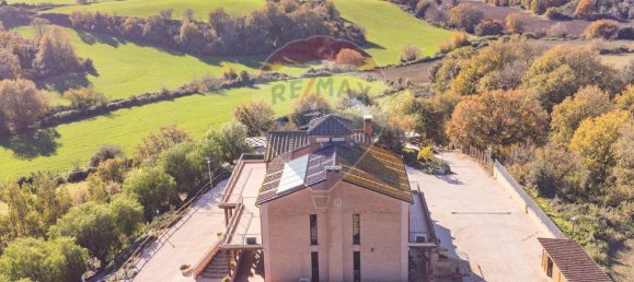 5 Schlafzimmer Haus in Fiumicino, Italy, Nr. 170229 33