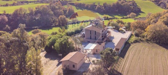 5 Schlafzimmer Haus in Fiumicino, Italy, Nr. 170229 35