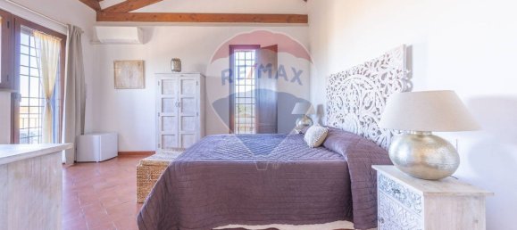 5 Schlafzimmer Haus in Fiumicino, Italy, Nr. 170229 23