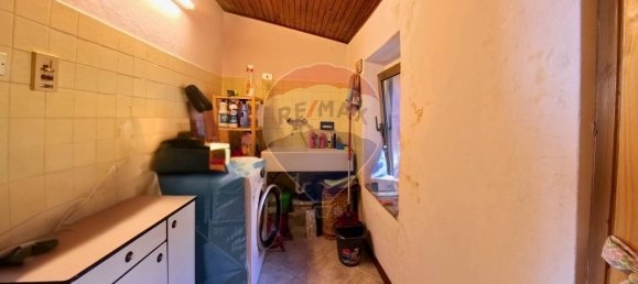 Apartamento de 4 habitaciónes en Carlazzo, Italy No. 333680 11