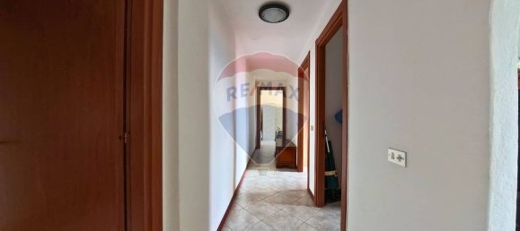 Apartamento de 4 habitaciónes en Carlazzo, Italy No. 333680 4