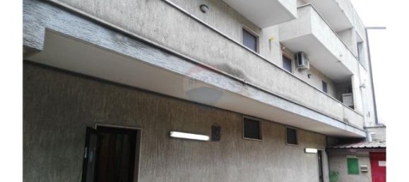 Edifício T5 em Sannicandro di Bari, Italy N.º 252873 6