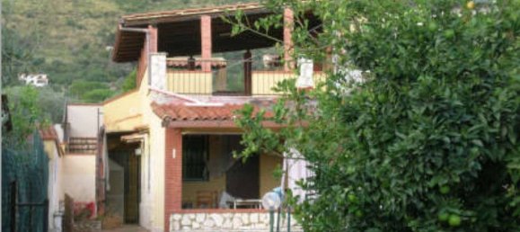Villa de 2 dormitorios en Carini, Italy No. 360257 4