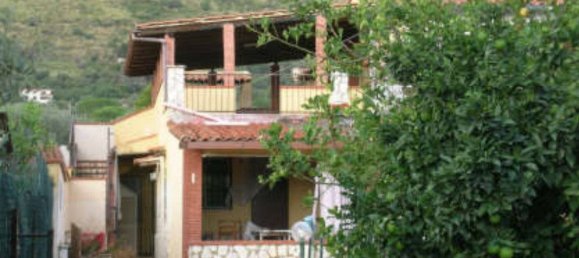 Villa de 2 dormitorios en Carini, Italy No. 360257 6