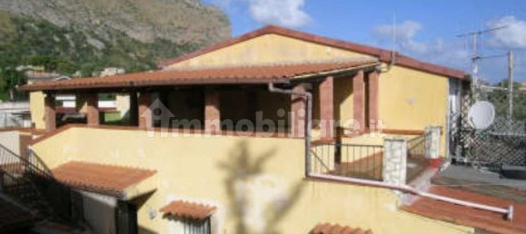 Villa de 2 dormitorios en Carini, Italy No. 360257 10