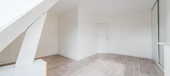 5-Zimmer Doppelhaus in Tours, France, Nr. 81361 11