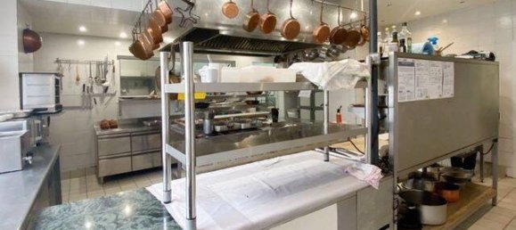 Imóvel comercial em Compiegne, France 200 m² N.º 272653 14