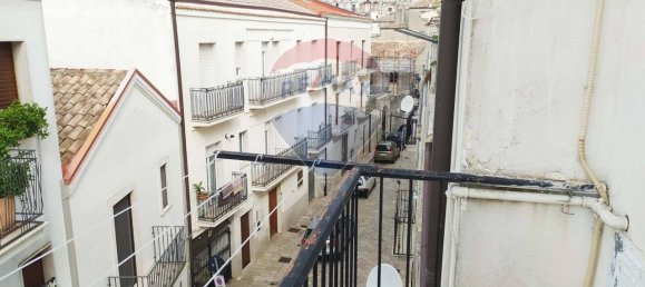 4 rooms Apartment in Monte Sant'Angelo, Italy No. 123877 11