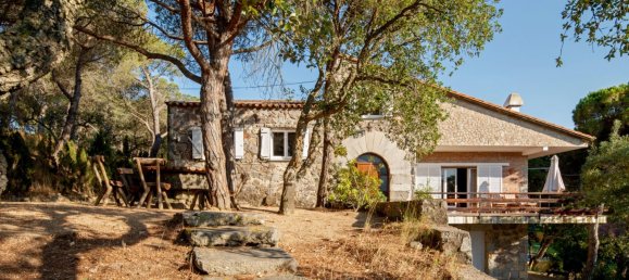 Villa de 5 dormitorios en Castell-Platja d'Aro, Spain No. 43656 3