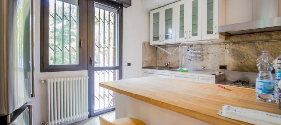 4 bedrooms House in Anzola dell'Emilia, Italy No. 202882 3