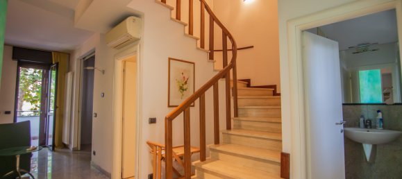 4 bedrooms House in Anzola dell'Emilia, Italy No. 202882 14