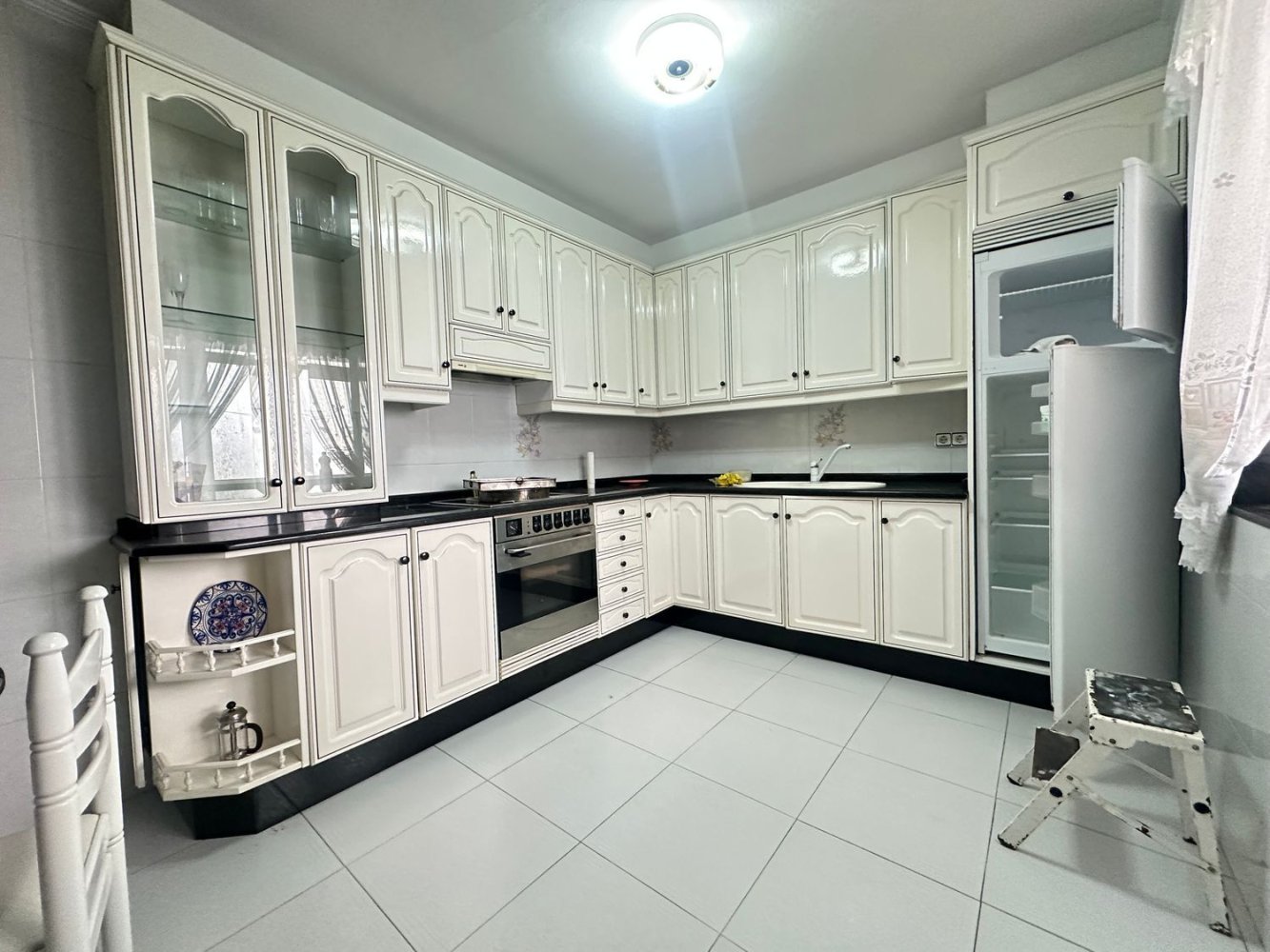 5 bedrooms House in A Coruna, Spain No. 232010