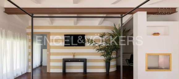 14 rooms Villa in Borgo Ticino, Italy No. 105810 13