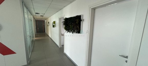  مكتب في Brescia, Italy 239متر مربع رقم 4956 2