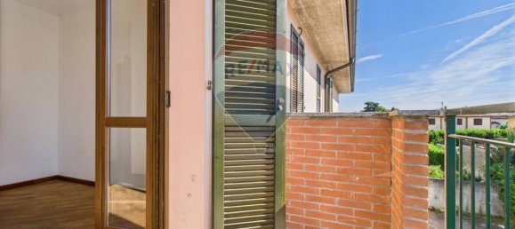 2 غرف نوم شقة في Lardirago, Italy رقم 380000 9