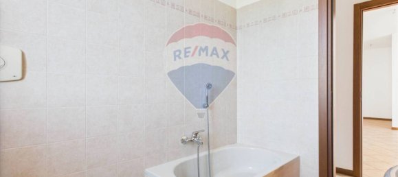 2 غرف نوم شقة في Lardirago, Italy رقم 380000 16