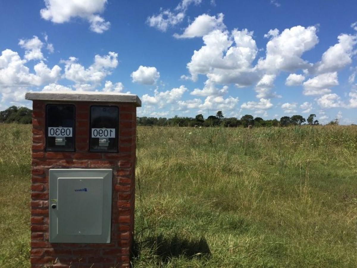  Land in Escobar, Argentina No. 45273