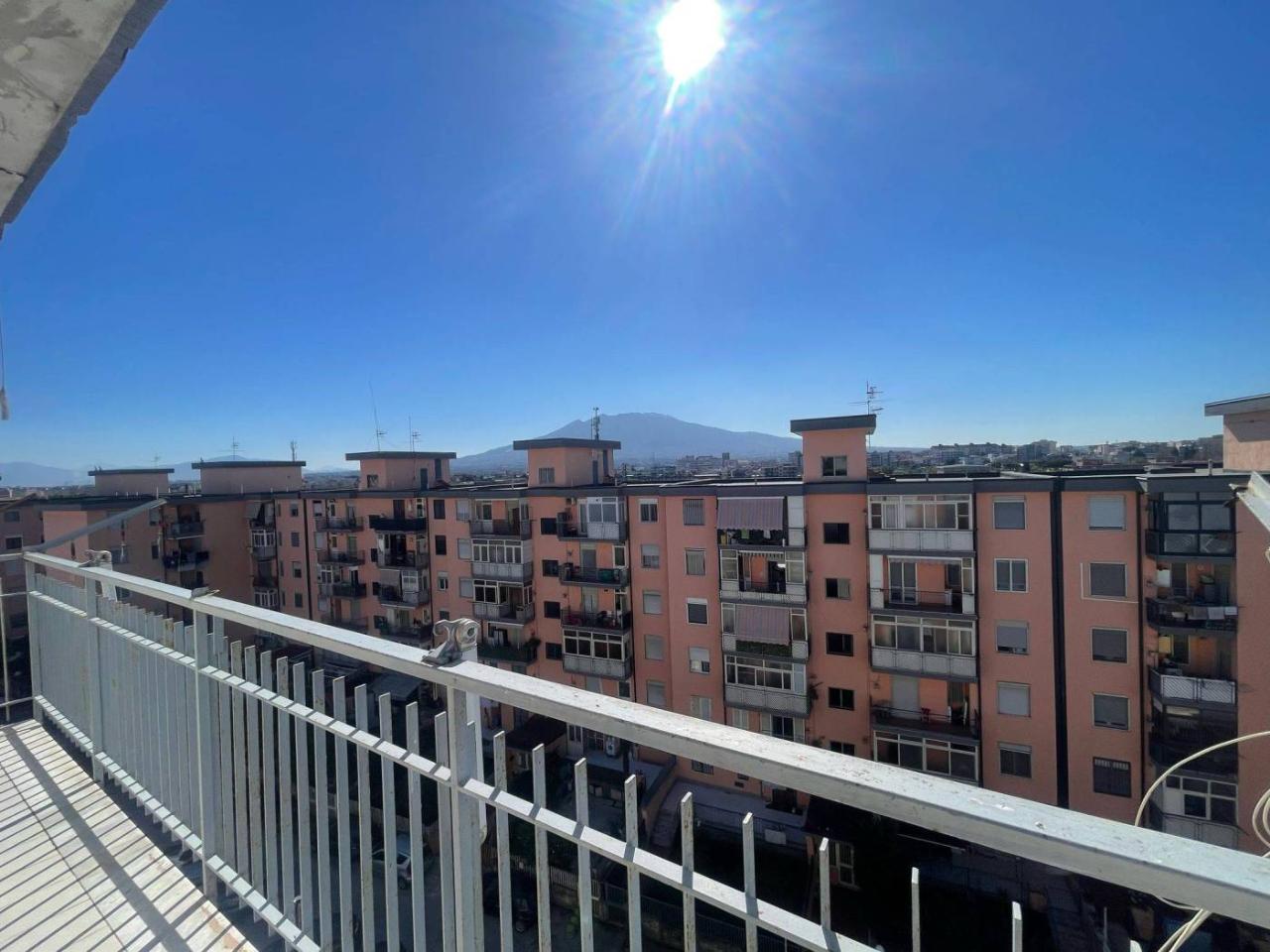 4-salle Appartement à Casalnuovo di Napoli, Italy No. 35953