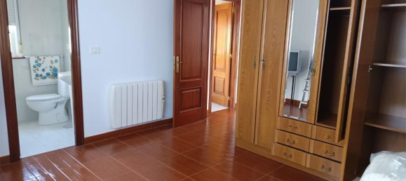 Casa de 4 dormitorios en Carral, Spain No. 166498 3