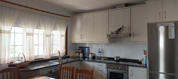 Casa de 4 dormitorios en Carral, Spain No. 166498 9