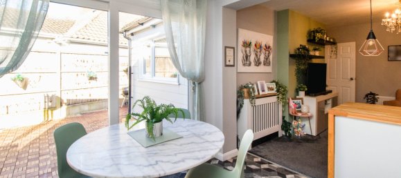 4 bedrooms House in Southend-on-Sea, United Kingdom No. 2339 5