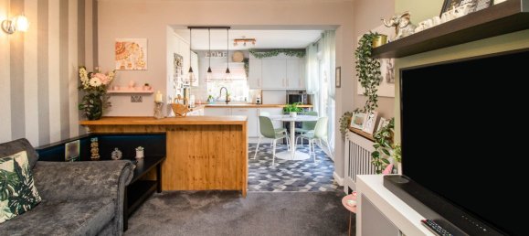 4 bedrooms House in Southend-on-Sea, United Kingdom No. 2339 2