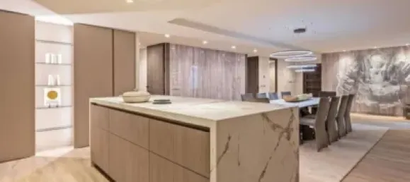 5 bedrooms Apartment in Marbella, Spain No. 141801 16