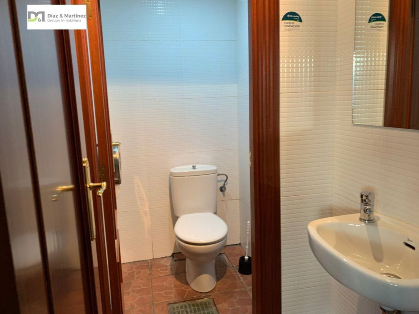 Propriété commerciale à Leon, Spain 300m² No. 79106