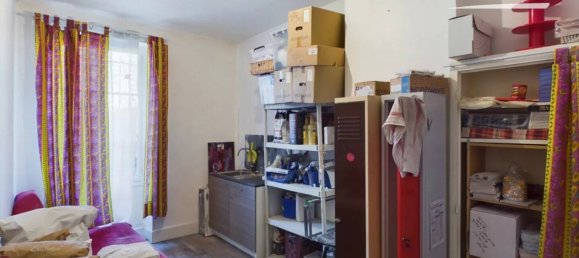 156m² Commercial property in Saint-Etienne-de-Saint-Geoirs, France No. 197652 7