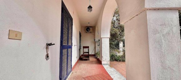 5 rooms Villa in Bacoli, Italy No. 30812 12