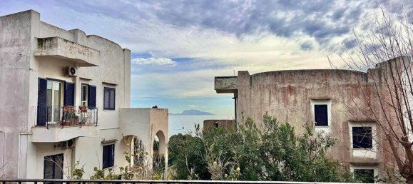 5 rooms Villa in Bacoli, Italy No. 30812 16